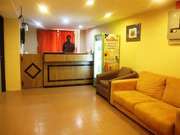 Hotel Surya Palace كوالالمبور المظهر الخارجي الصورة