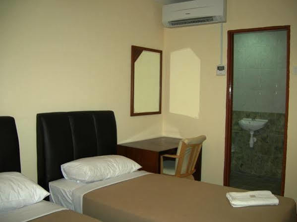 Hotel Surya Palace كوالالمبور المظهر الخارجي الصورة